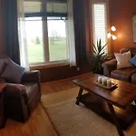 Anna\'S Prairie Comfort B & B