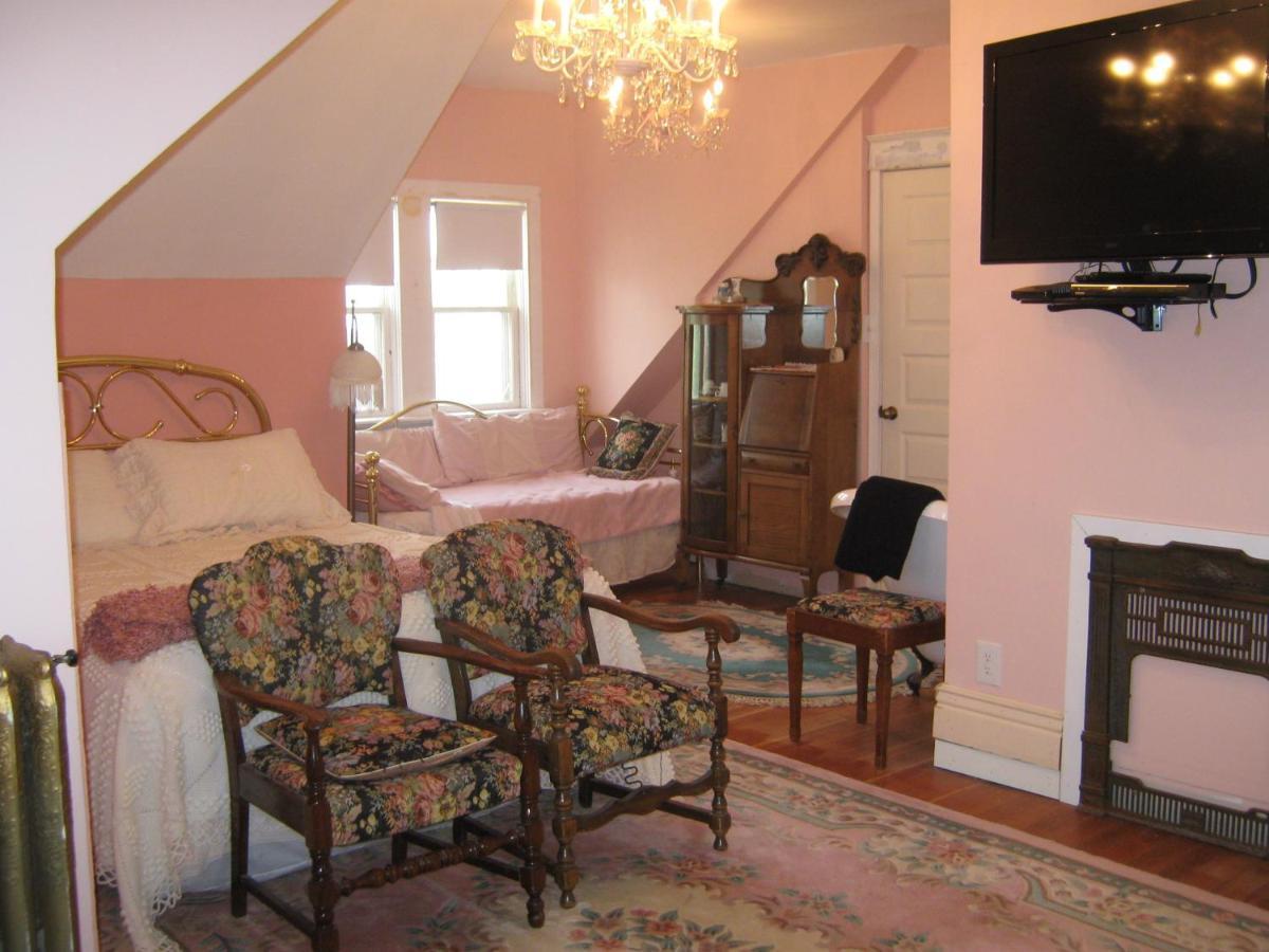 Bed & Breakfast Wakamow Heights