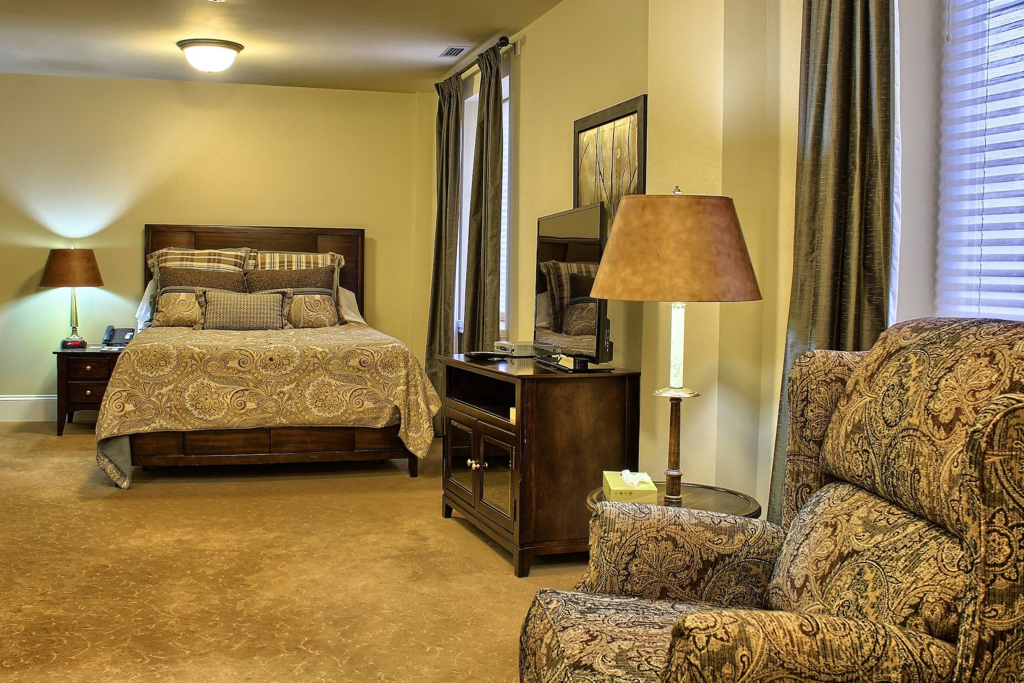 Hotel Grant Hall