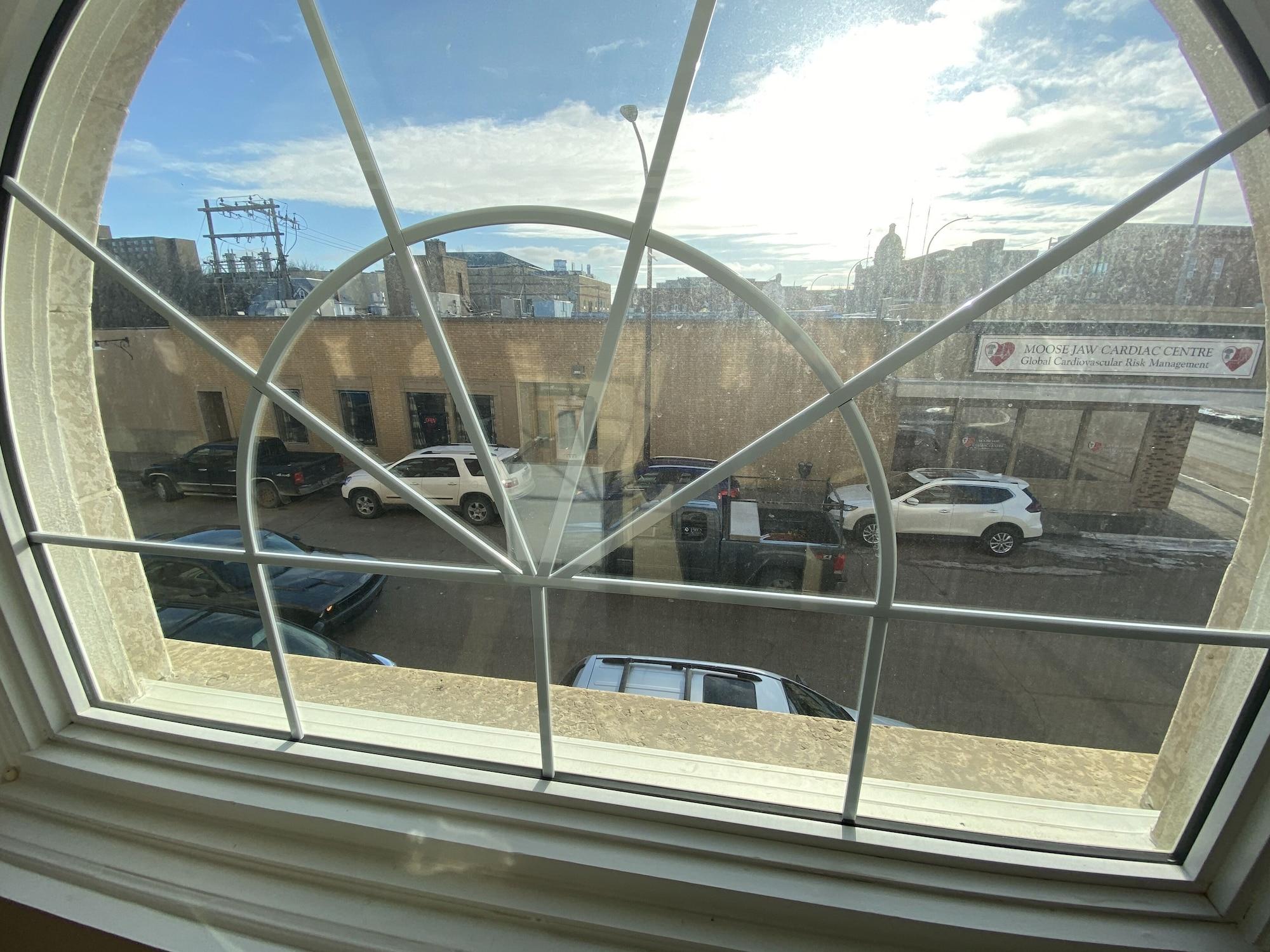 Grant Hall Hotel Moose Jaw