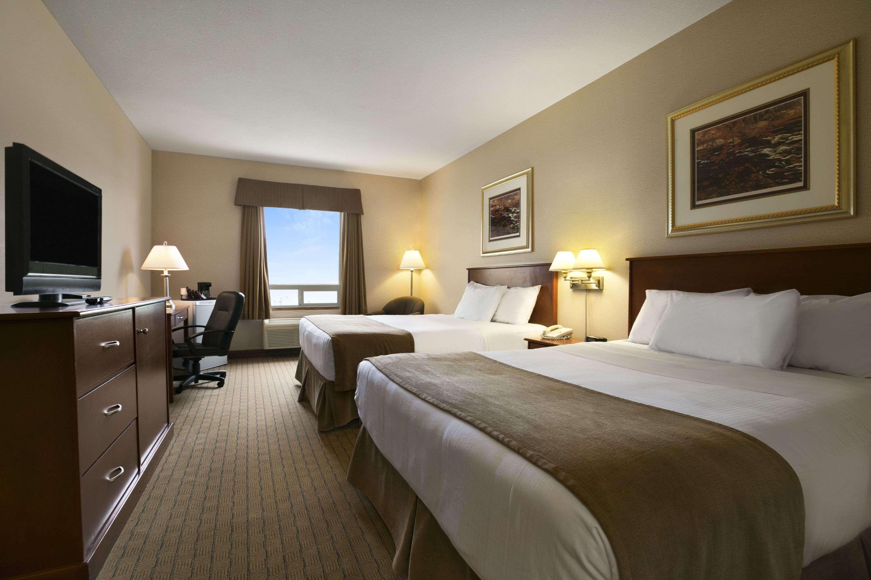Days By Wyndham Hotel Moose Jaw
