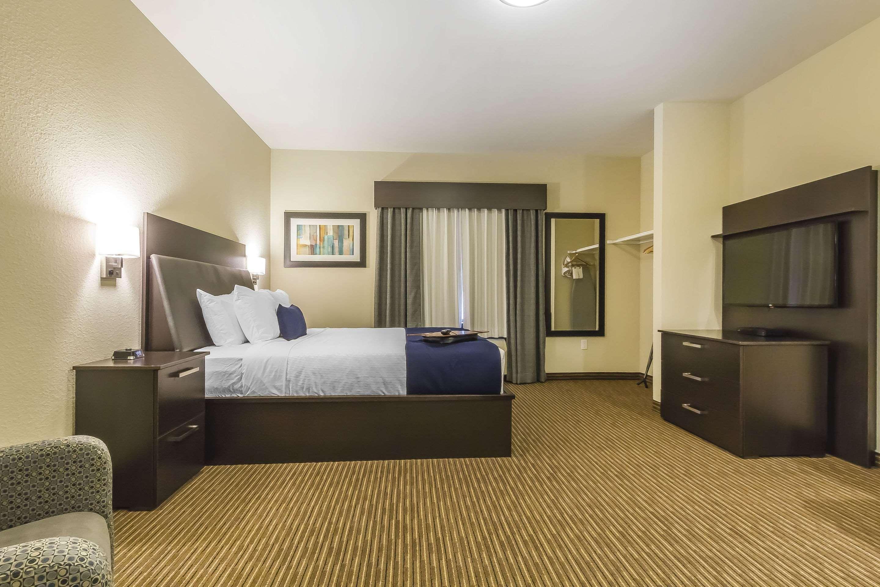 Quality & Hotel 2*