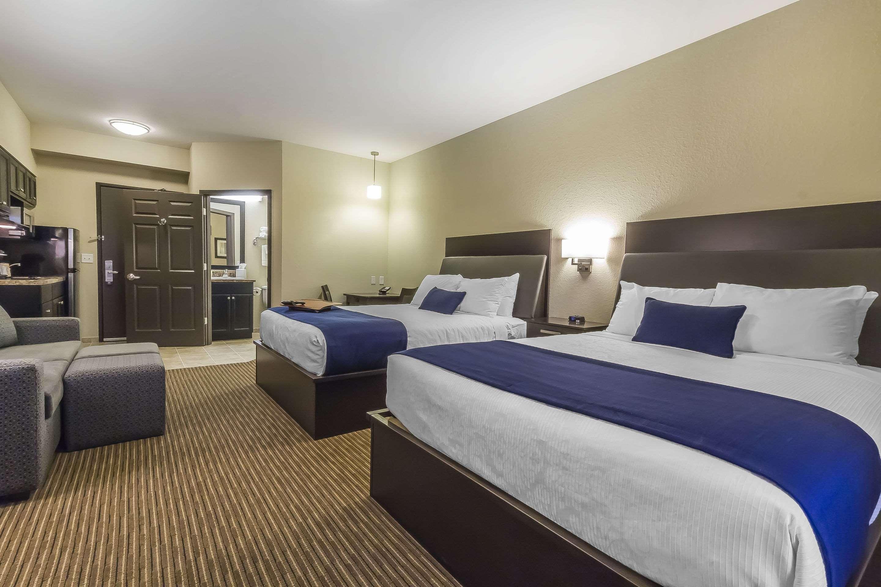 Quality & Hotel