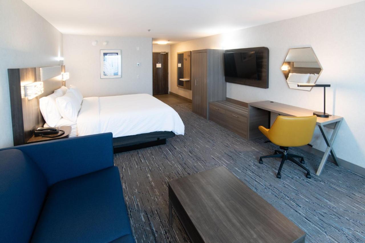 Hotel Express & - By Ihg Moose Jaw