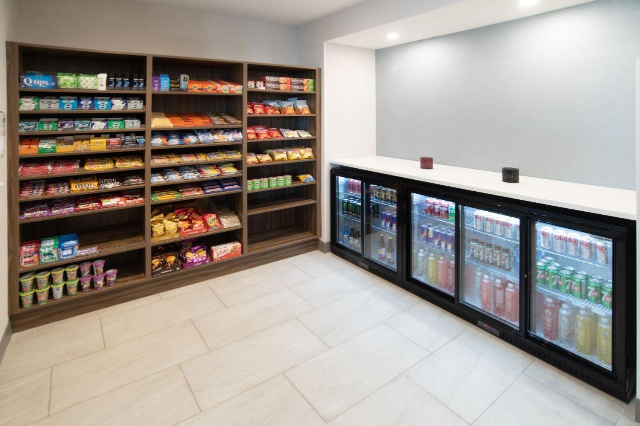Express & - By Ihg Moose Jaw
