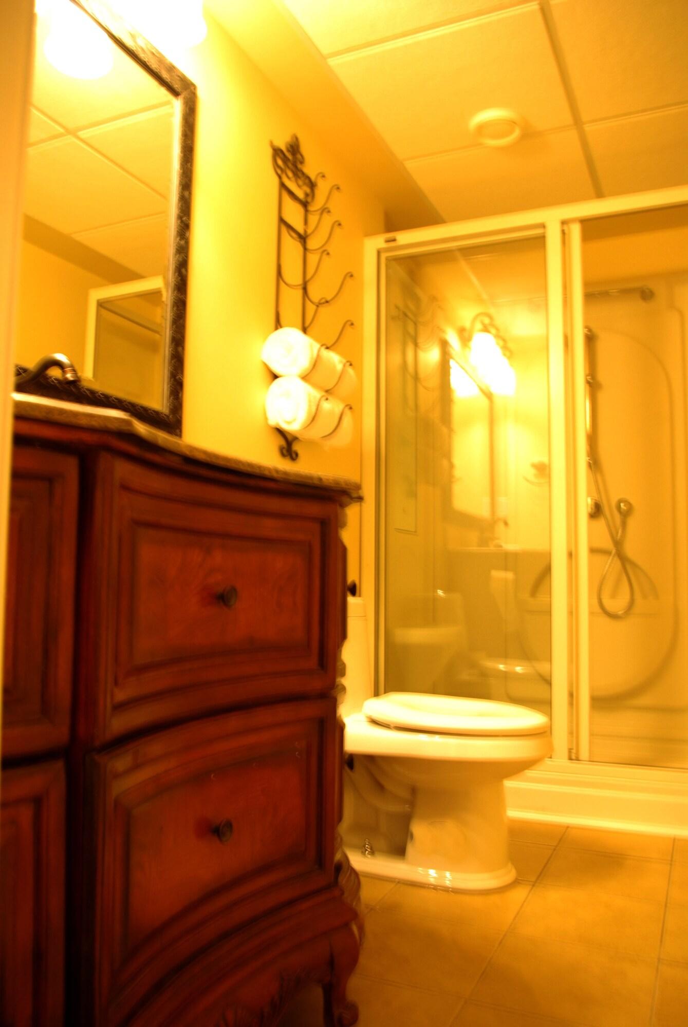 Grant Hall Hotel