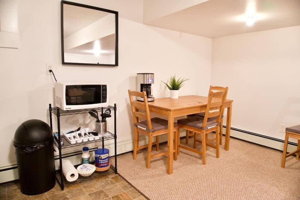 Apartment New Gorgeous Space In Coffee Parking 4k Smart Tv