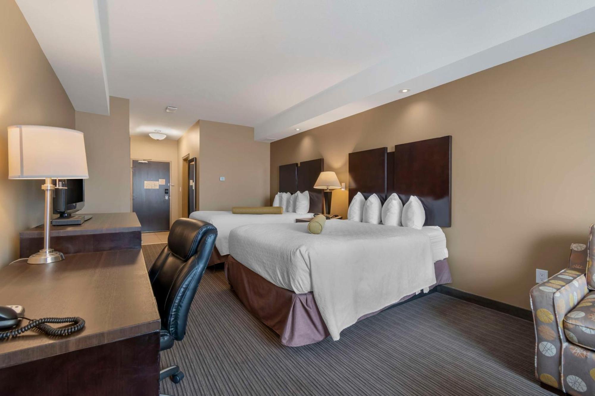 Western Hotel Moose Jaw