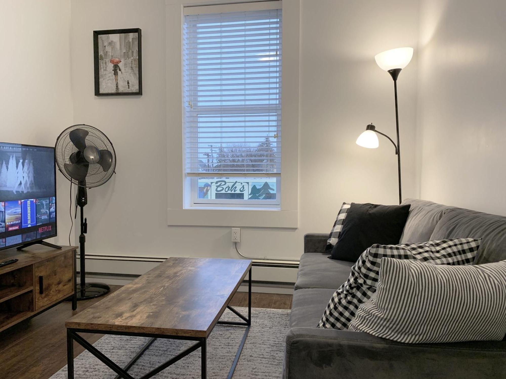 Apartment Gorgeous 1-bedroom Location Wifi Moose Jaw