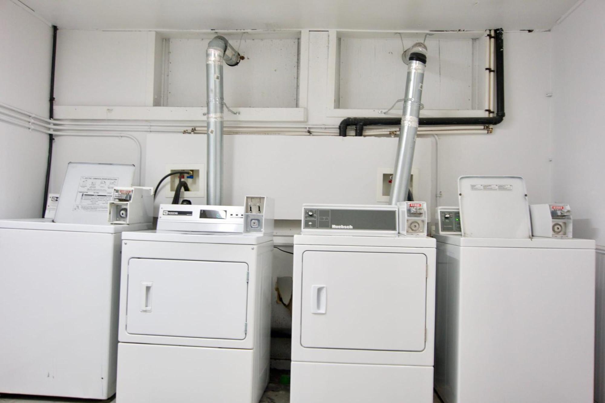 Modern 1br At Downtown Apartment Moose Jaw