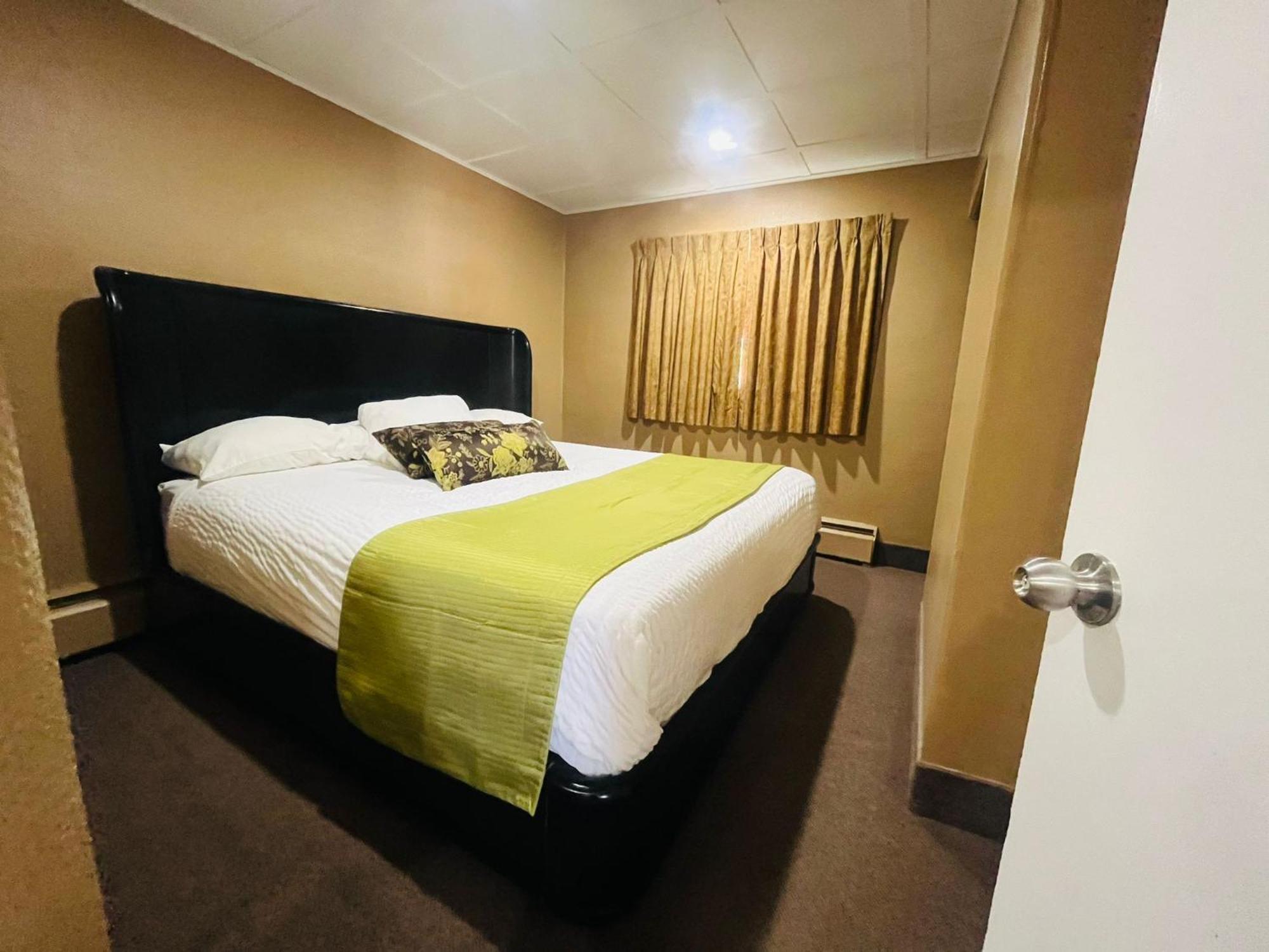 Travelodge By Wyndham 2* Moose Jaw