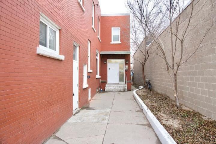 Large 1-bedroom L Downtown L Wifi & Smart Tv