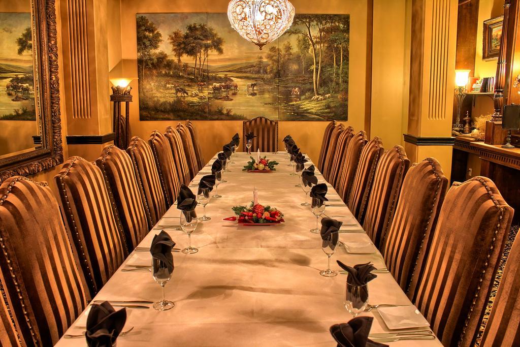 Hotel Grant Hall 3*