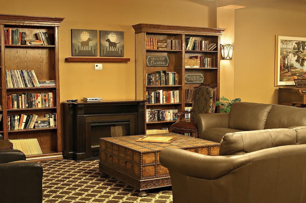 Hotel Grant Hall Moose Jaw