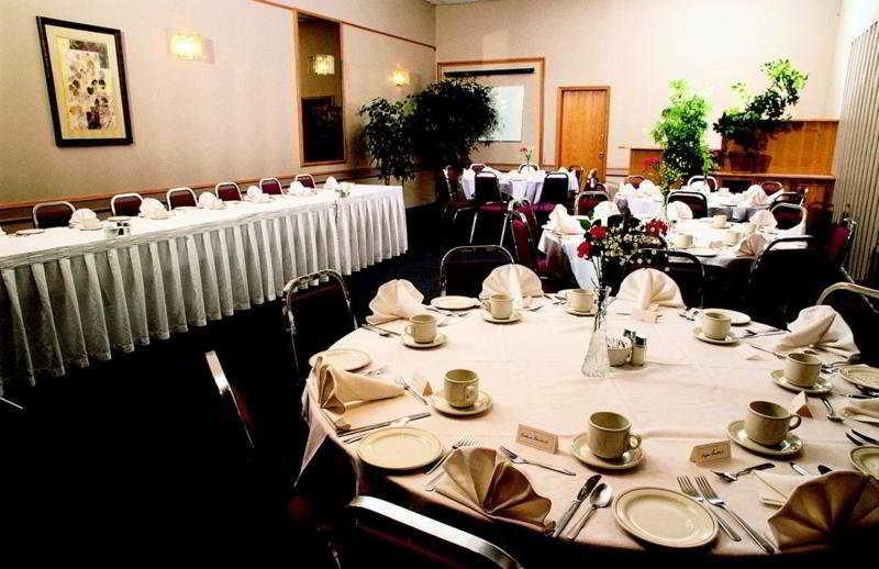 Heritage & Convention Centre - Hotel 2*