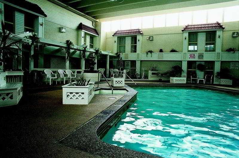 Hotel Heritage & Convention Centre - Moose Jaw