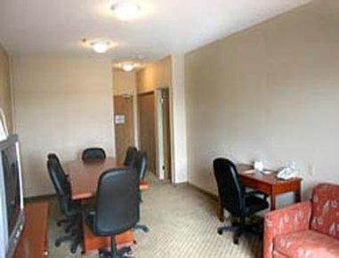 Days By Wyndham Moose Jaw