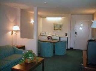Comfort & 2* Moose Jaw