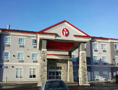 Ramada By Wyndham Hotel 3*