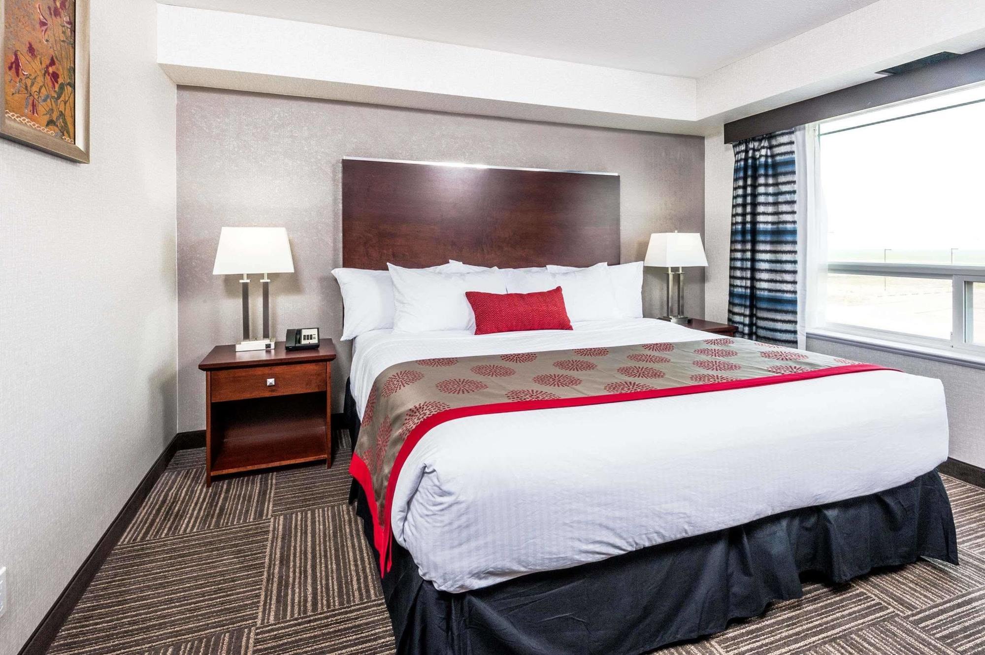 Ramada By Wyndham Moose Jaw