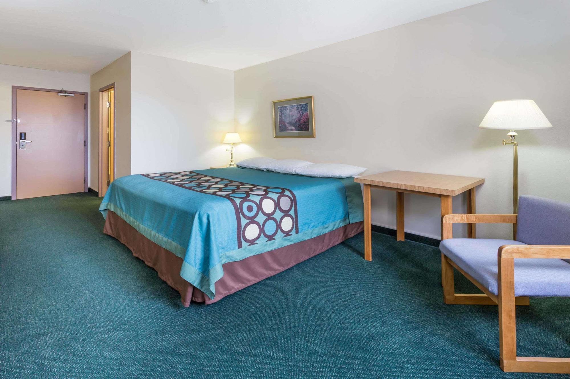 Hotel Super 8 By Wyndham Sk Moose Jaw