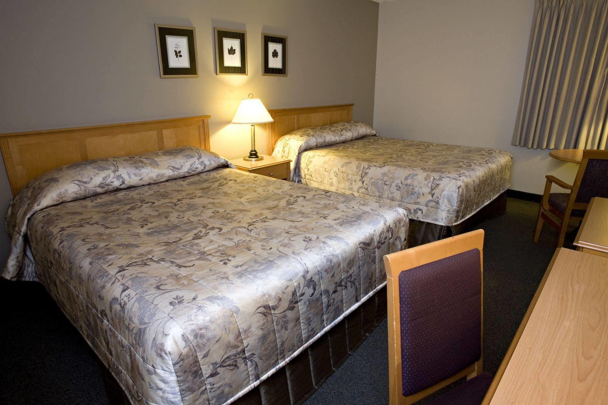 Hotel Heritage & Convention Centre -