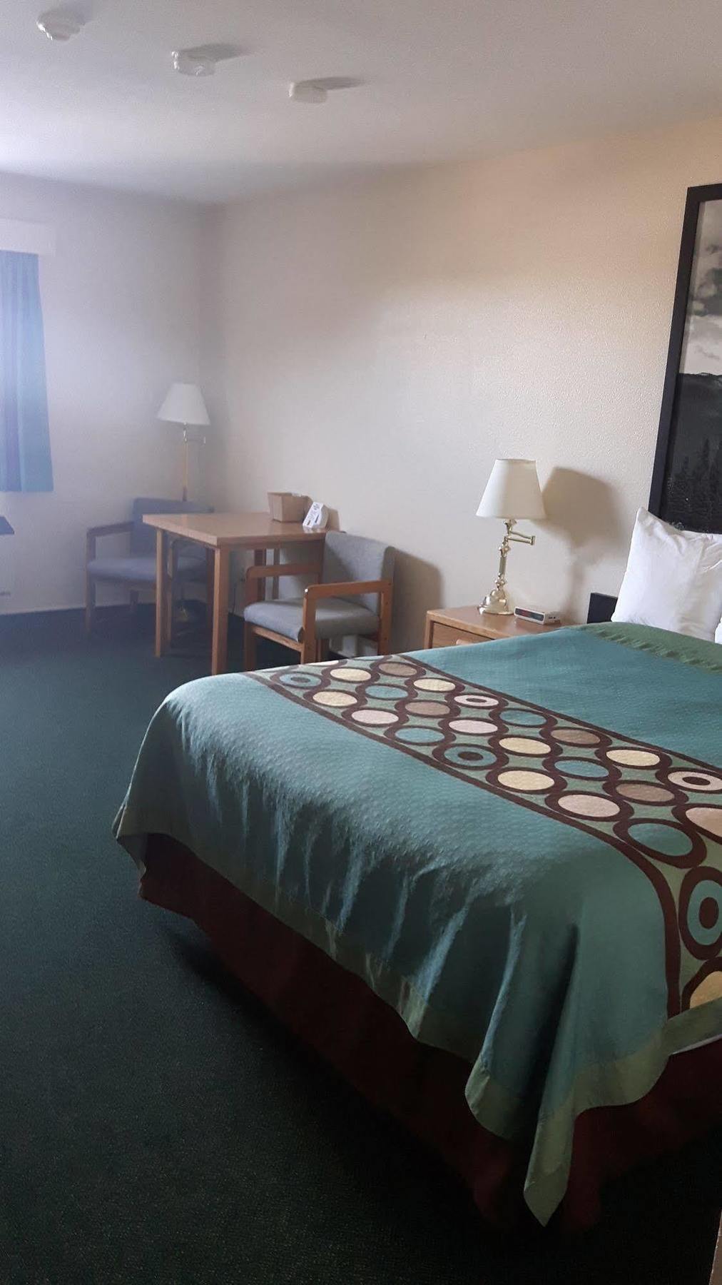 Hotel Super 8 By Wyndham Sk 2*