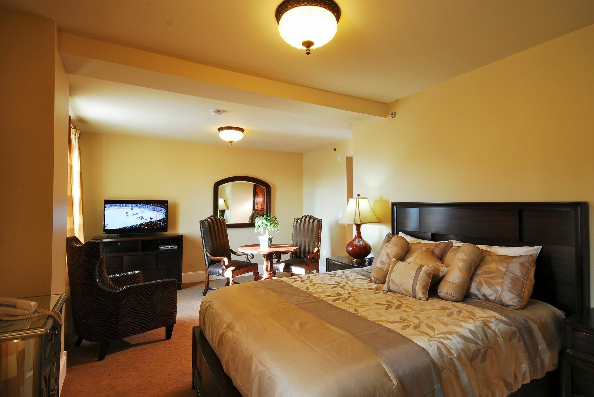Hotel Grant Hall 3*