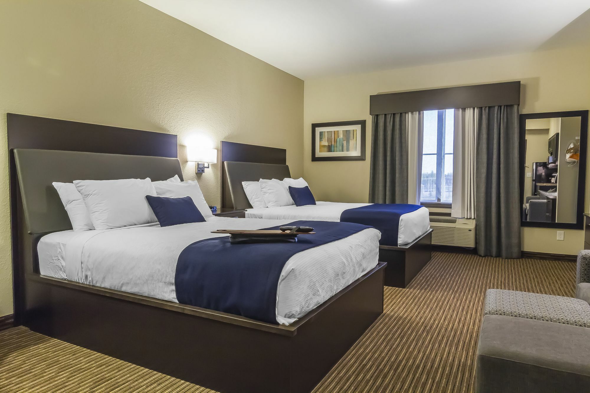 Quality & Hotel Moose Jaw